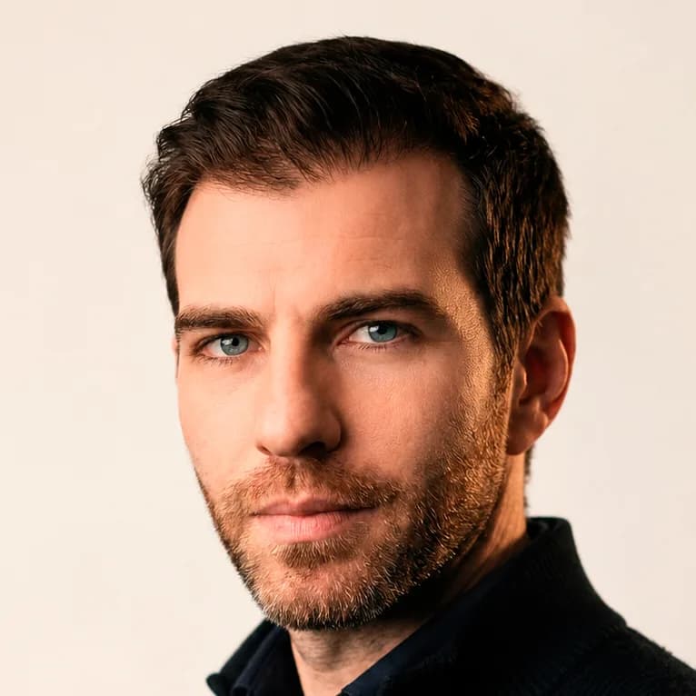 Borja Cifuentes, autor de oposicionesde.com